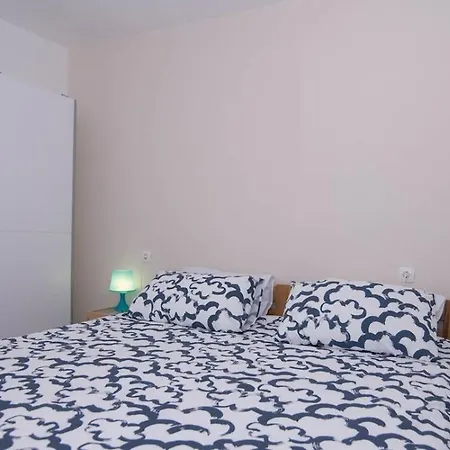 Apartamento Ivana C6 *